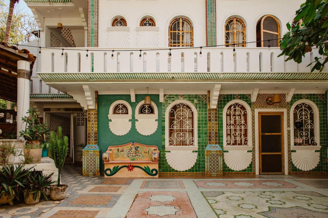 Tabachin Del Puerto Hostel Brisas de Zicatela Kültér fotó